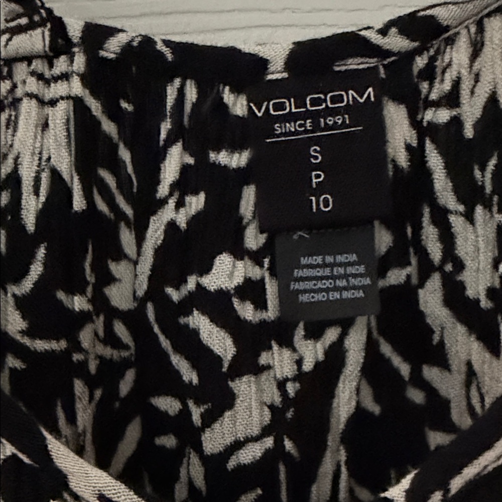 Black and Cream Floral Slip Dress - Picture 2 of 6